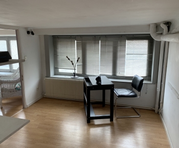 Location Appartement 4 pièces Valenciennes (59300) - rue de famars